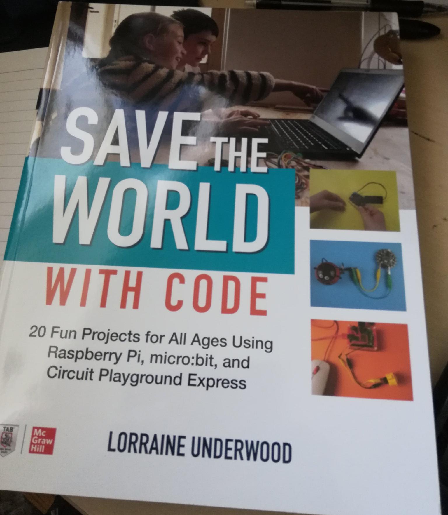 Sauvez le monde avec Code de Lorraine Underwood critique