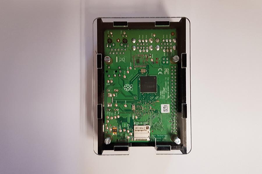 1591916411 999 Guide dassemblage du boitier du TV HAT Raspberry Pi 3B