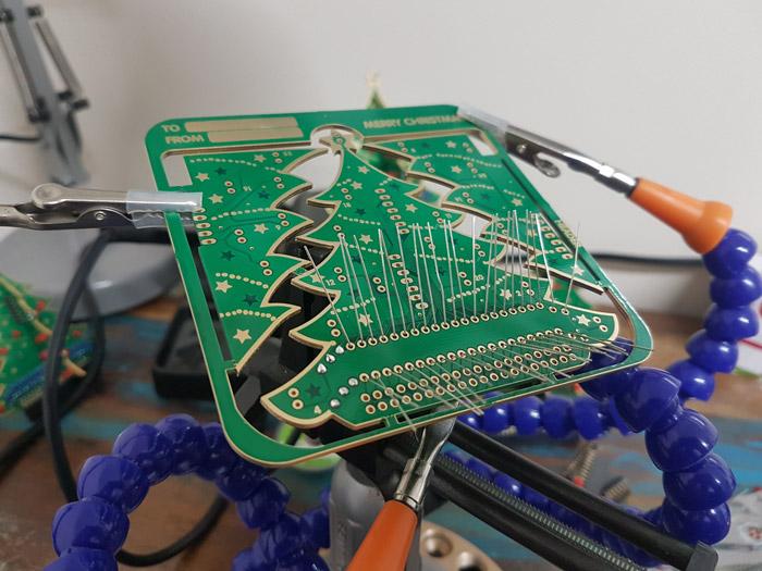 1592215214 769 Instructions dassemblage de larbre de Noel 3D pour Raspberry Pi