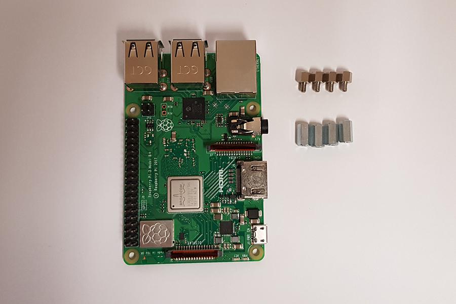 1592265621 958 Guide dassemblage du boitier du Raspberry Pi PoE HAT