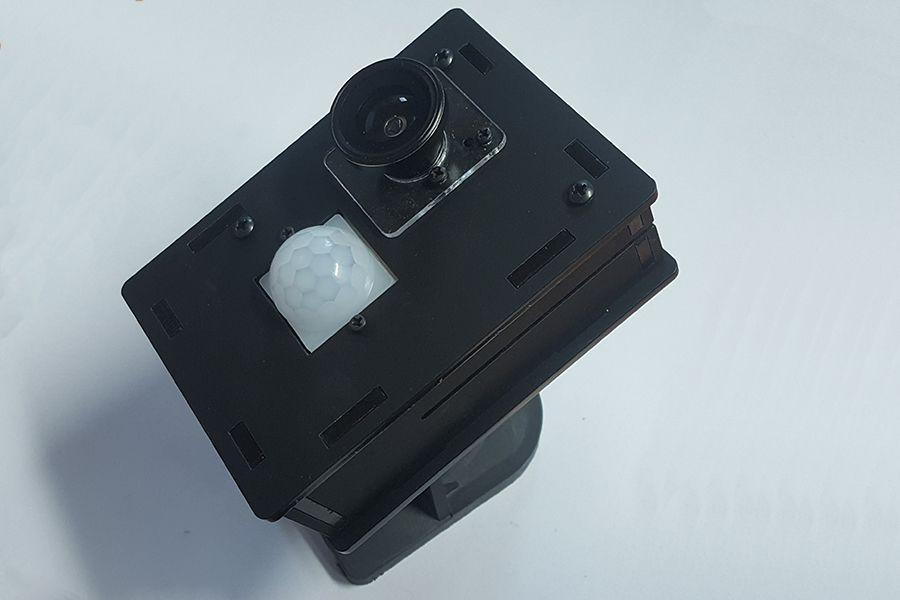 1592391608 926 Instructions dassemblage du boitier de la camera Pi PIR