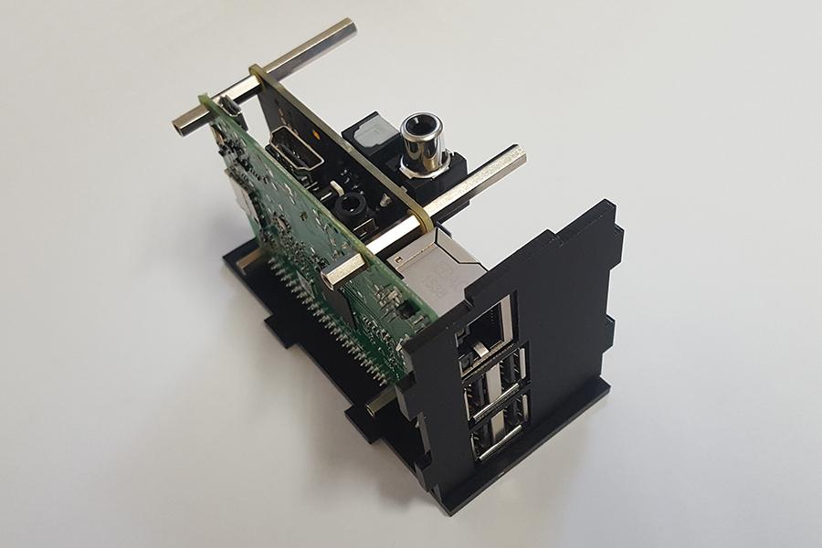 1592438411 378 Instructions dassemblage du boitier Pi Digi ModMyPi