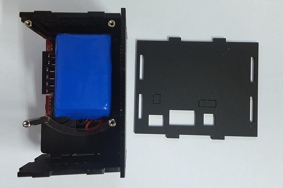 1592469006 573 Boitiers pour onduleurs PIco grands Instructions de montage