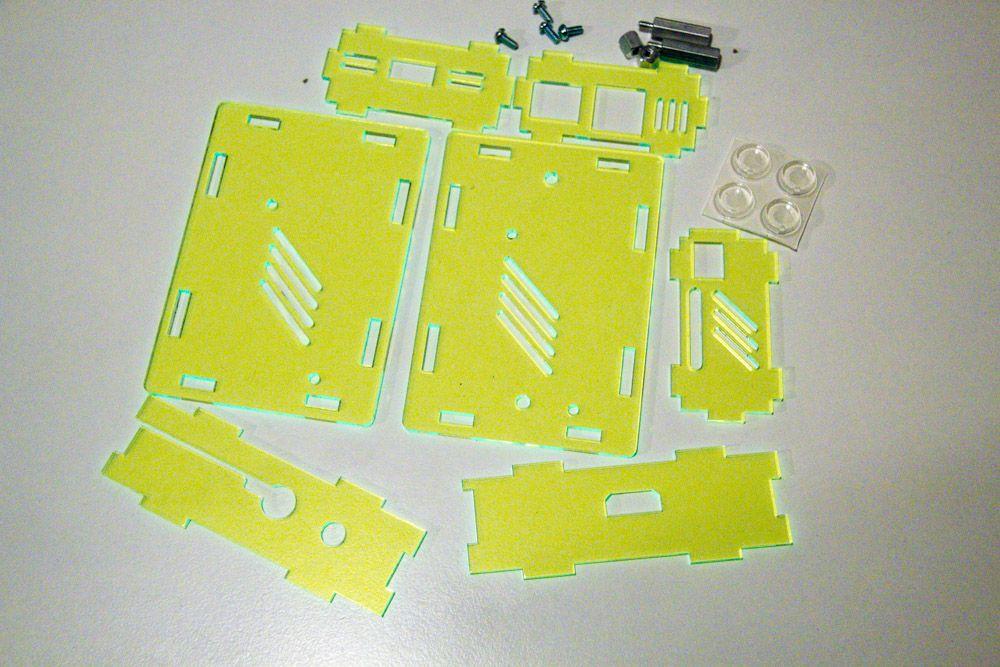 1592506810 305 Instructions de montage du boitier transparent Nwazet