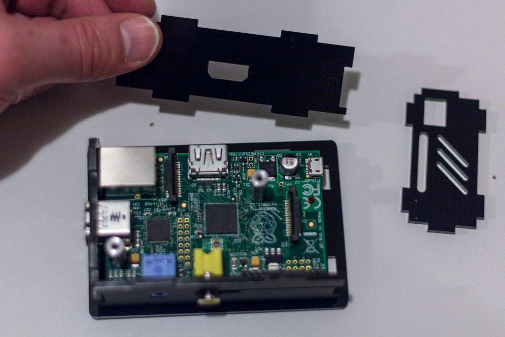 1592514016 120 Instructions de montage du boitier Nwazet