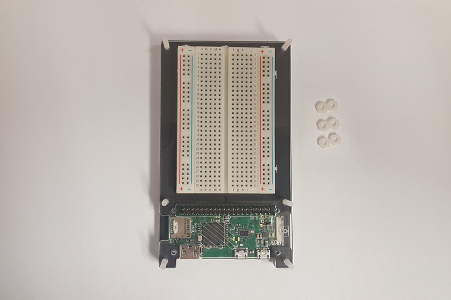 Instructions d'assemblage du boîtier de planche à pain ModMyPi Pi Zero + 15 1592569811 558 Instructions dassemblage du boitier de planche a pain ModMyPi Pi