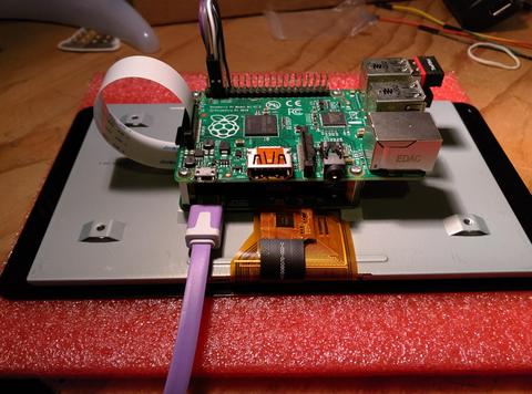 1592627404 94 Guide dassemblage de lecran tactile du Raspberry Pi 7