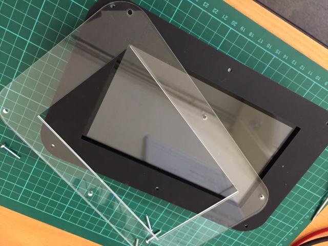 1593068408 281 Comment personnaliser letui et le support pour ecran tactile ModMyPi