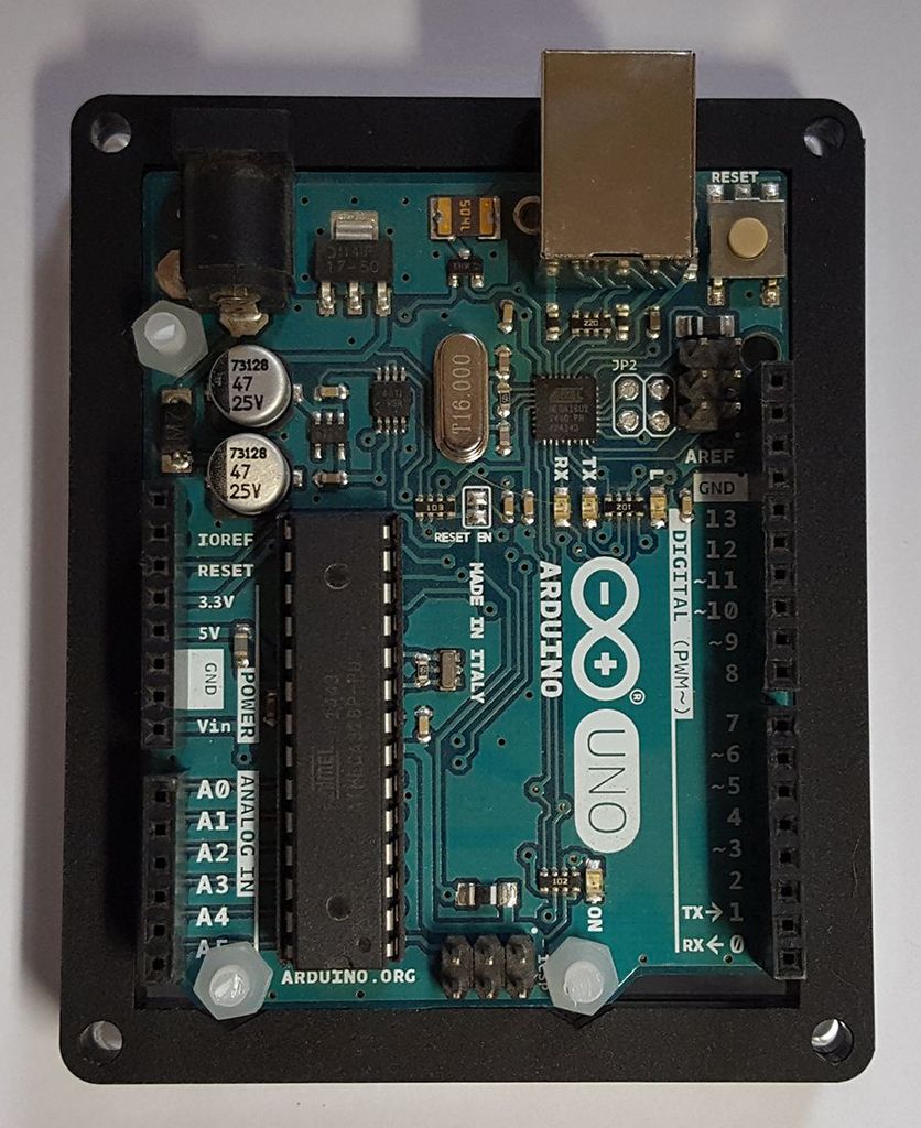 1593325806 569 Instructions de montage de letui Genuino Uno Zebra