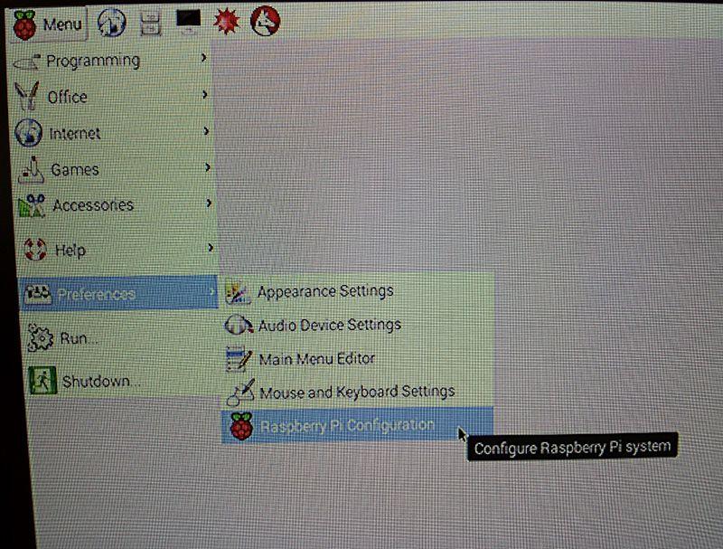 1593408603 65 Demarrage en ligne de commande Raspbian Jessie
