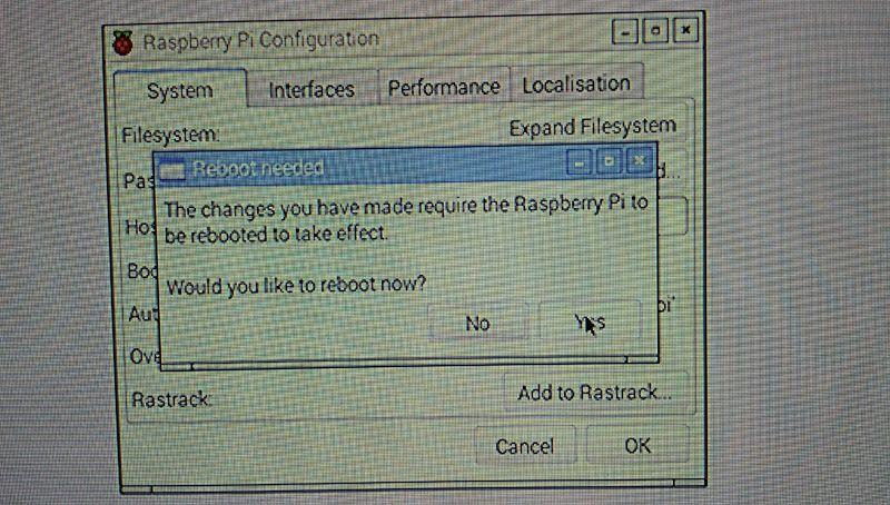 1593408604 429 Demarrage en ligne de commande Raspbian Jessie