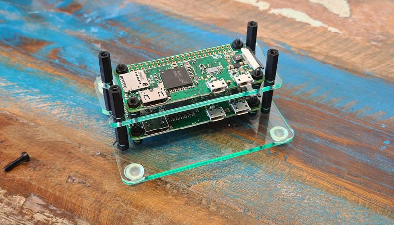 1593489609 623 Instructions dassemblage du boitier du mini cluster