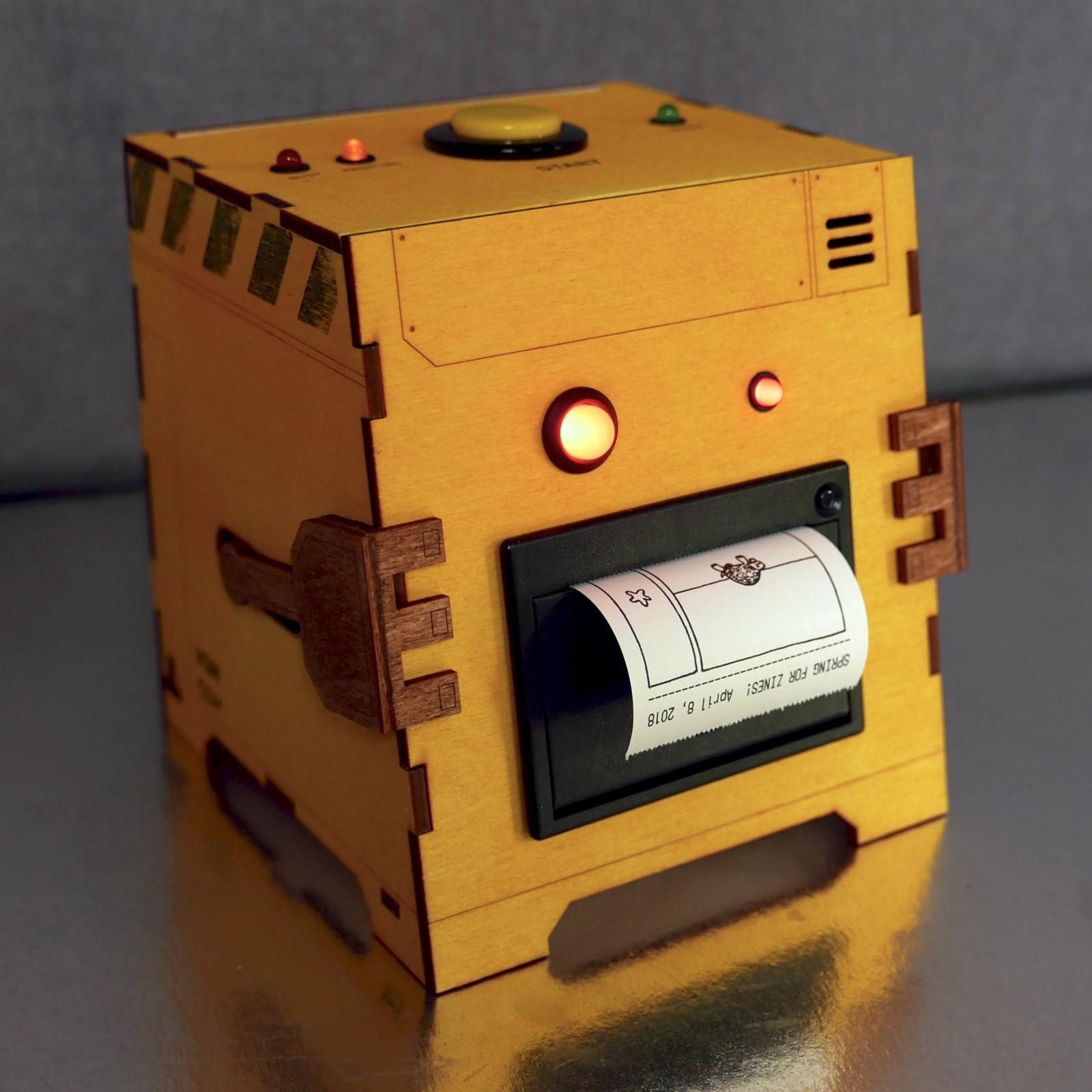 Cette boite a boutons robotique vomit des blagues et est