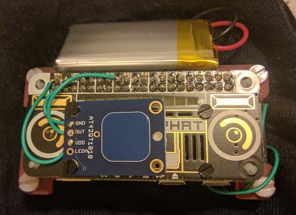 Creez votre propre combadge Star Trek avec un Raspberry Pi