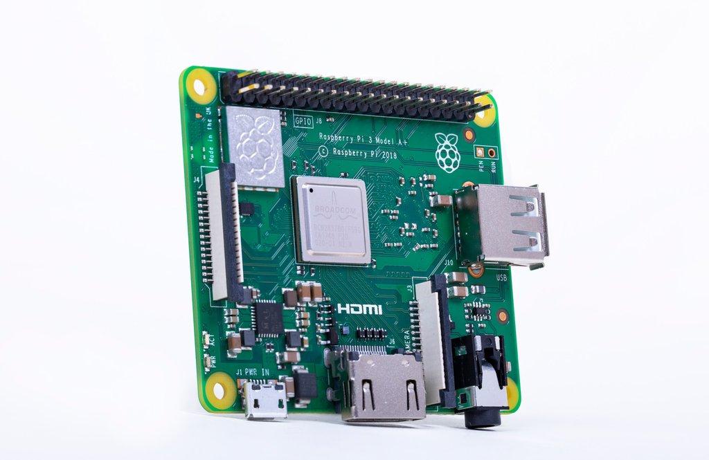 Le Raspberry Pi 3 Model A est arrive.jpgv1561535600