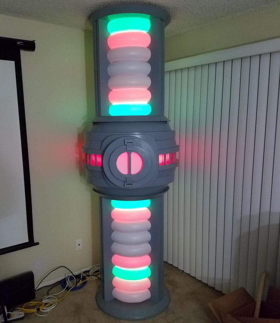 L'ingénieur et le père construisent un noyau de chaîne Star Trek avec un peu d'aide Raspberry Pi