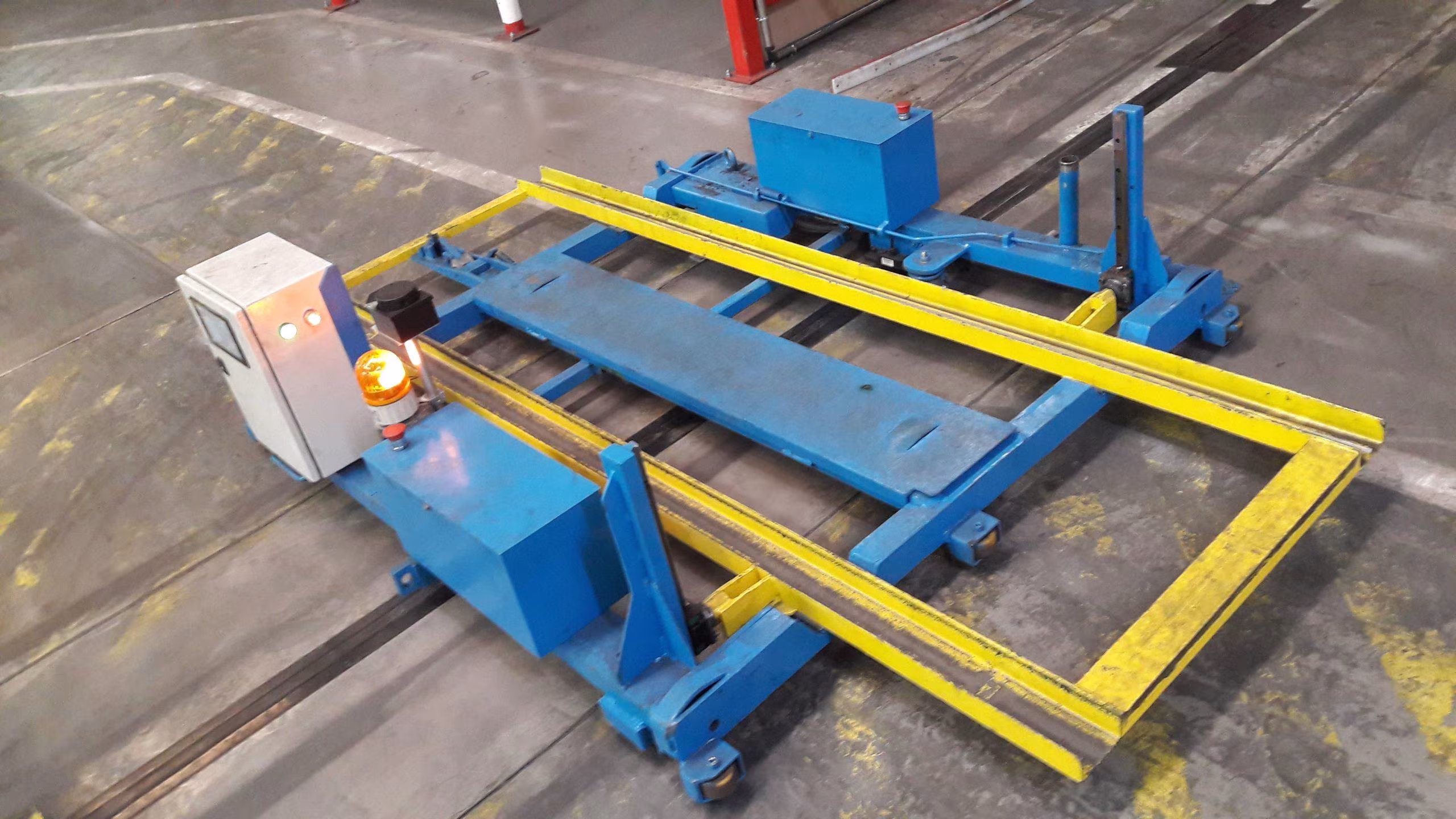 Utilisation industrielle du Raspberry Pi - Peugeot Citroen 1 Utilisation industrielle du Raspberry Pi - Peugeot Citroen