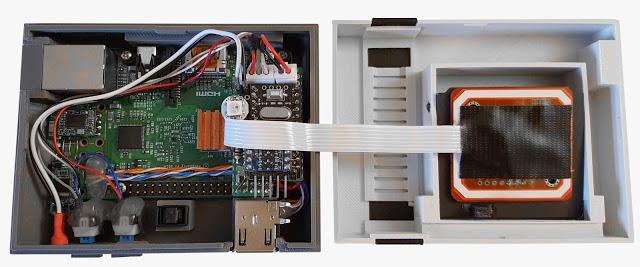 La console de jeu miniaturisée avec un Raspberry Pi à l'intérieur est une chose de beauté