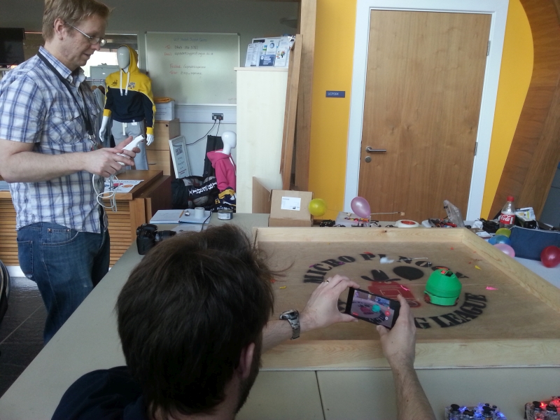 La configuration des garçons Hitchin Hackspace pour Micro Pi Noon