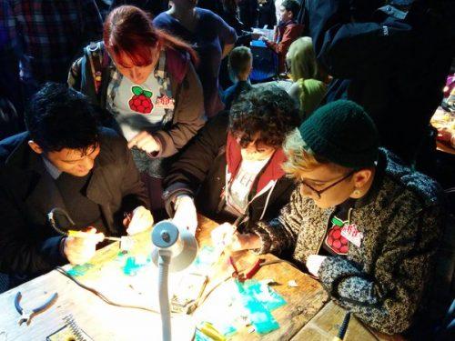 Les jeunes créateurs numériques invités à Raspberry Pi pour une journée de piratage et de bricolage
