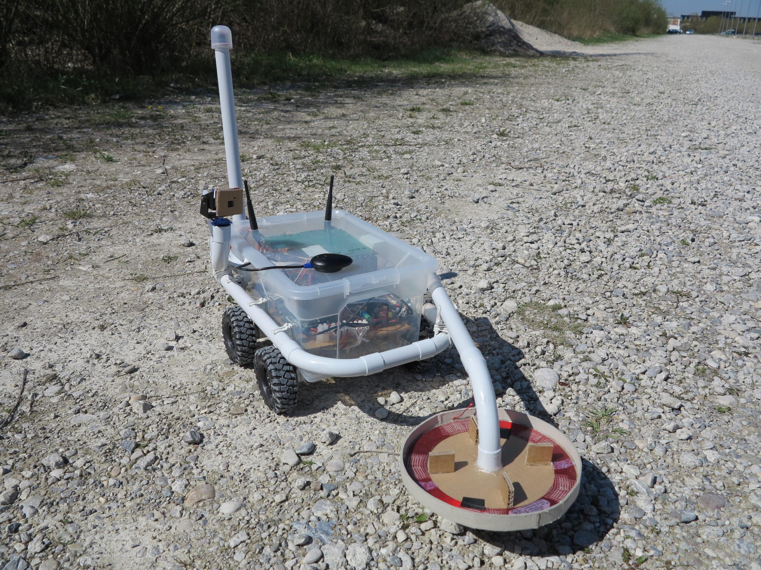 Robot détecteur de métaux compatible GPS et alimenté par Raspberry Pi