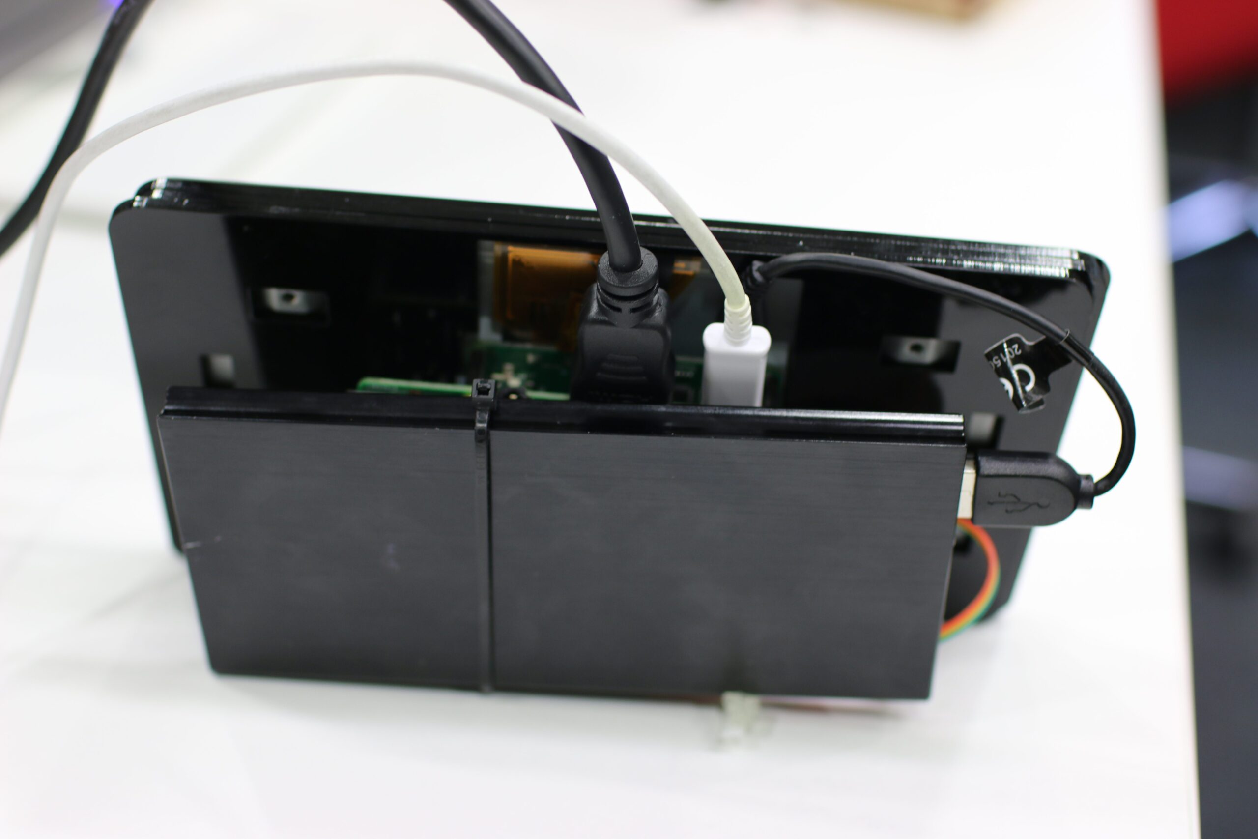 L'équipe apporte SailfishOS au Raspberry Pi avec une tablette DIY