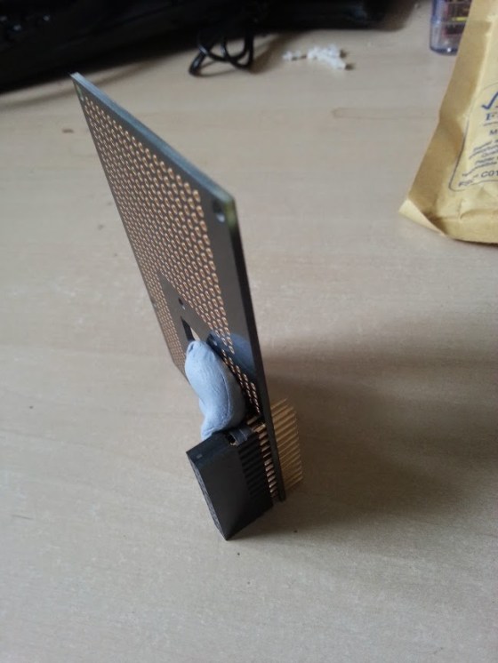 ProtoCam - pratique avec une carte de prototypage pour la caméra Raspberry Pi 3 1603229411 403 ProtoCam pratique avec une carte de prototypage pour la