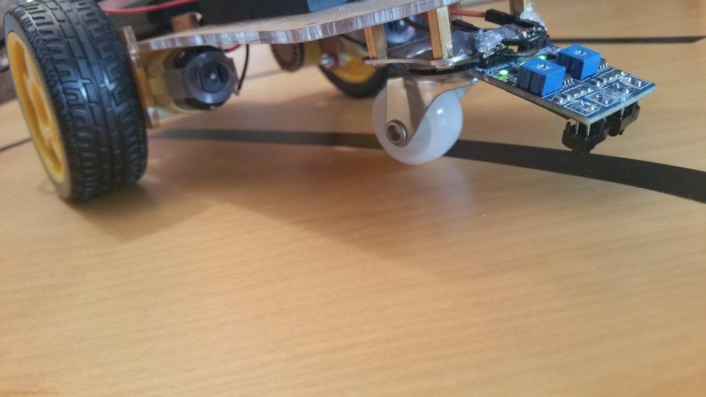 Raspberry Pi Roboter - Linien folgen