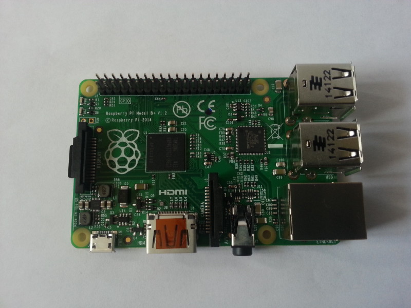 Présentation du #RaspberryPi Model B + 3 20140712_133655