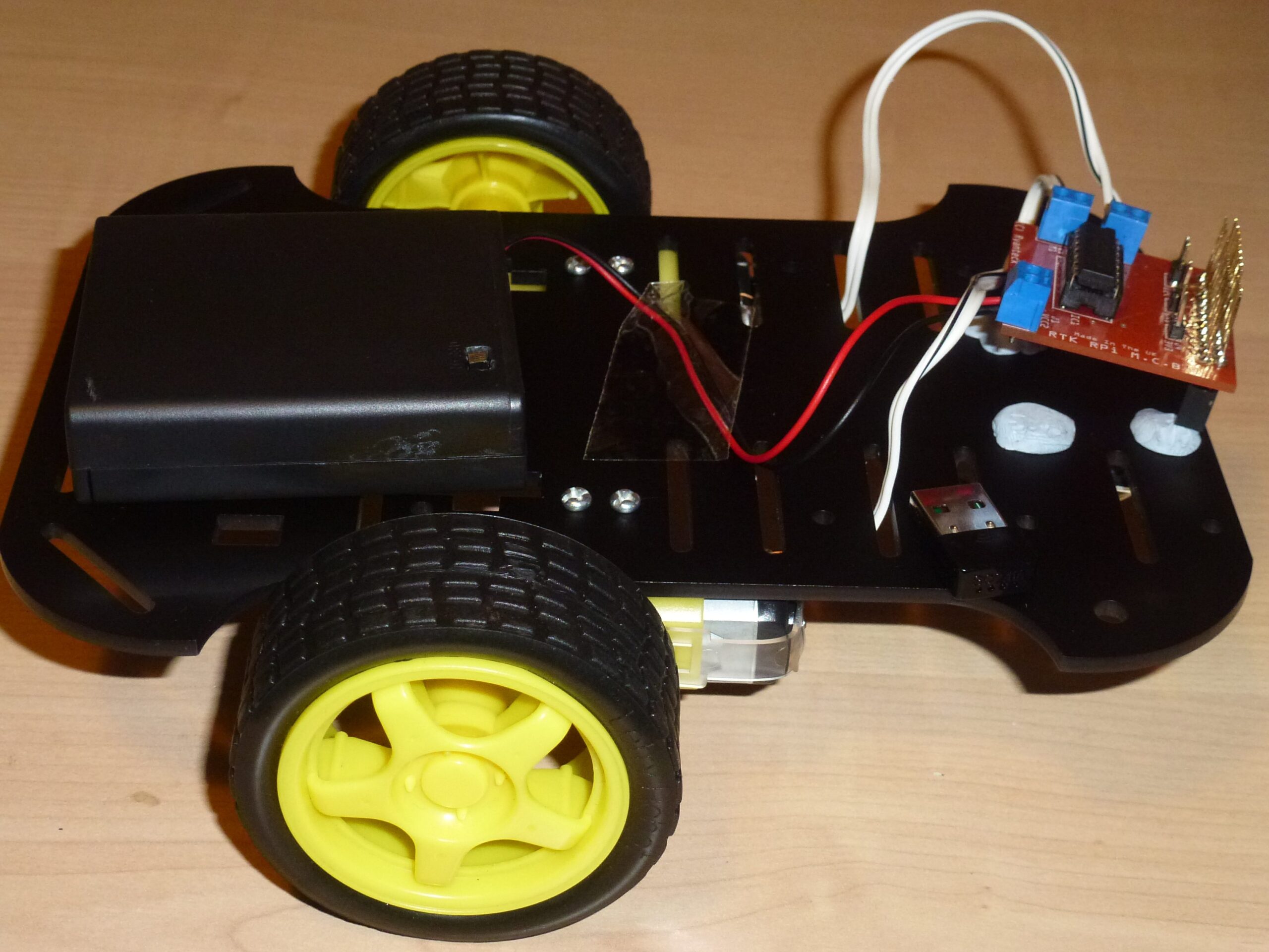 Le kit de robot économique pour le #RaspberryPi vient d'être lancé