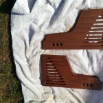 Comparaison des produits cirés et teintés (en bas) et simplement teintés (en haut)