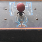 La saleté autour du joystick