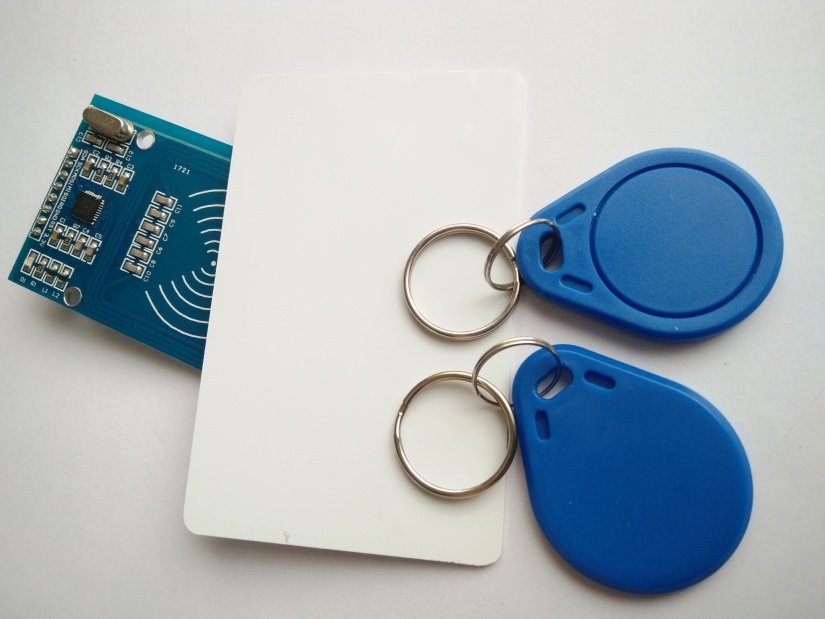 1616563453 470 Lancer des applications a laide dun lecteur de carte RFID