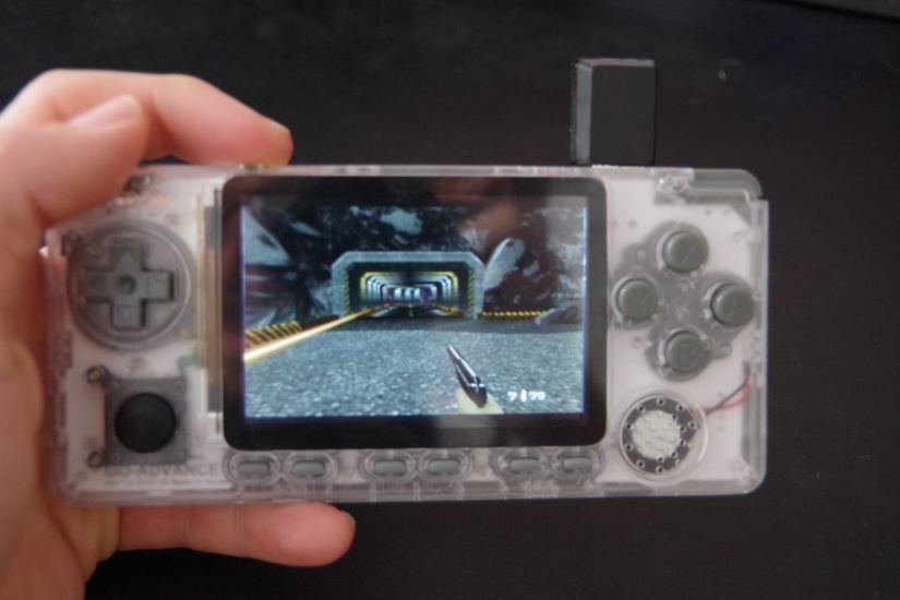 Comment installer Batocera sur Odroid Go Advance - N64 Goldeneye 007