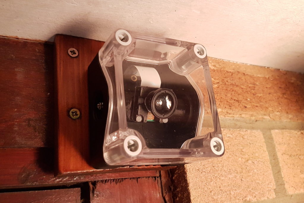 Caméra de vidéosurveillance Raspberry Pi avec motionEyeOS 5 Caméra Pi de garage