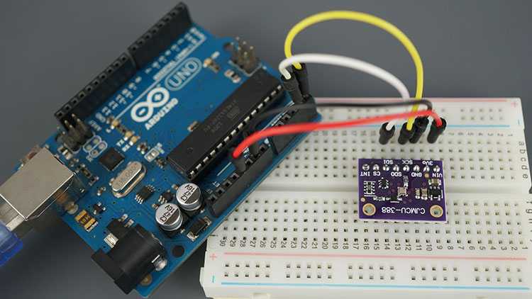 Démonstration de pièces de température de pression d'altitude du module de capteur BMP388 de la carte Arduino UNO