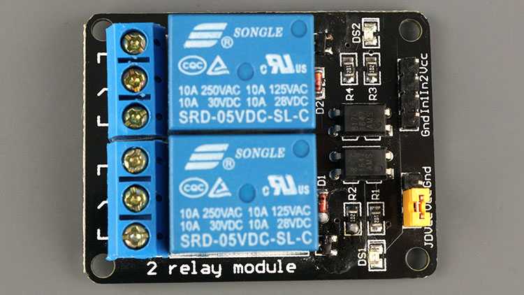 Module de relais ESP8266 NodeMCU - Contrôler les appareils AC (serveur Web) 6 Module relais 2 canaux