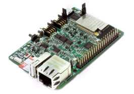 La carte EsPiFF combine le module ESP32 avec le MCU RP2040 dans le facteur de forme Raspberry Pi 4 (Crowdfunding)