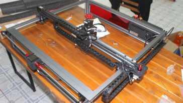 Revue du graveur laser TwoTrees TS2 - Partie 1 : Déballage et assemblage