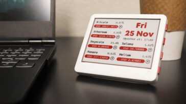 Merlot est un affichage E-paper tricolore sans fil matériel open-source