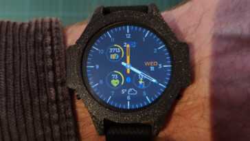 Le matériel open-source ZSWatch nRF52833 smartwatch exécute Zephyr RTOS