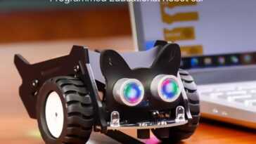 Test de l'Elecrow CrowBot BOLT - un kit robot autonome et télécommandé amusant