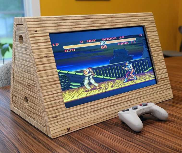 Raspberry Pi 400 alimente une console de jeu rétro à double affichage 1 Raspberry Pi 400 alimente une console de jeu rétro à double affichage