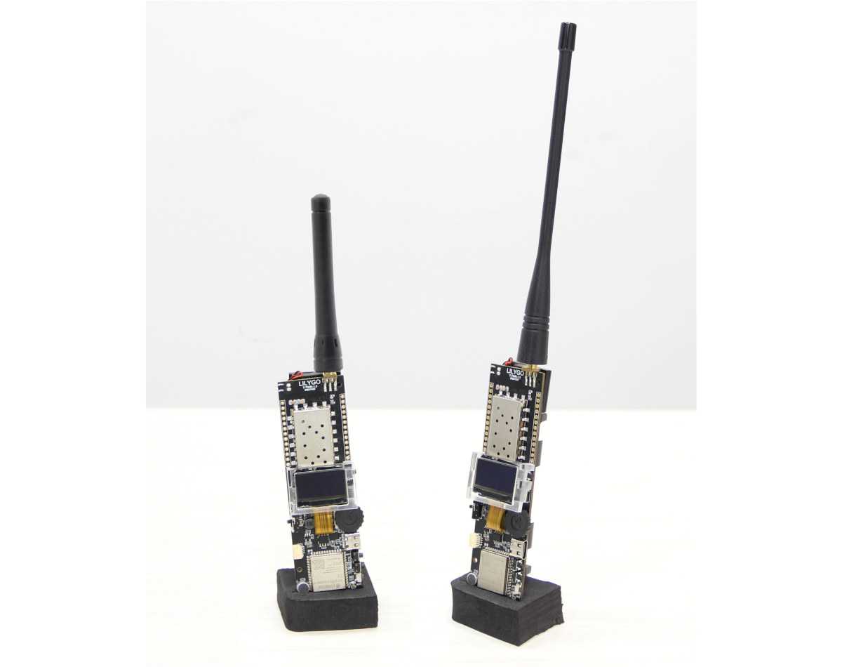 LILYGO T-TWR est une carte ESP32-S3 avec un module talkie-walkie SA868