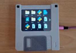 La clé USB Floppy intègre l'affichage Adafruit PyPortal basé sur Microchip SAMD51 MCU