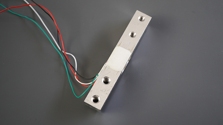 ESP8266 NodeMCU avec cellule de charge et amplificateur HX711 (balance numérique) 3 pont de wheatstone de cellule de charge
