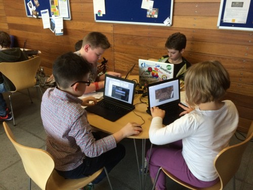 L'histoire du Raspberry Pi Big Birthday Weekend - Raspberry Pi Pod et base micro:bit 12 1688252443 767 Lhistoire du Raspberry Pi Big Birthday Weekend Raspberry Pi