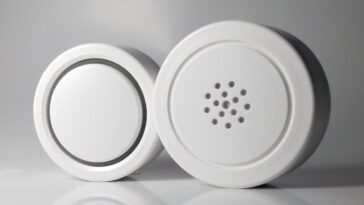 Le bouton LoRaWAN IoT est livré avec un micrologiciel open source, un chargeur de démarrage et une application Android