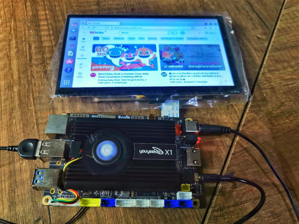 Test Youyeetoo X1 - Ubuntu 22.04 sur un SBC Intel Celeron N5105 x86 avec un écran tactile de 7 pouces
