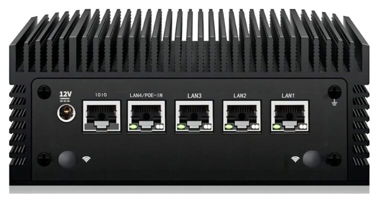 Le mini PC Intel N100 sans ventilateur prend en charge l'entrée d'alimentation PoE et fournit quatre ports 2,5 GbE 1 NEOSMAY PoE Alder Lake-N Mini PC